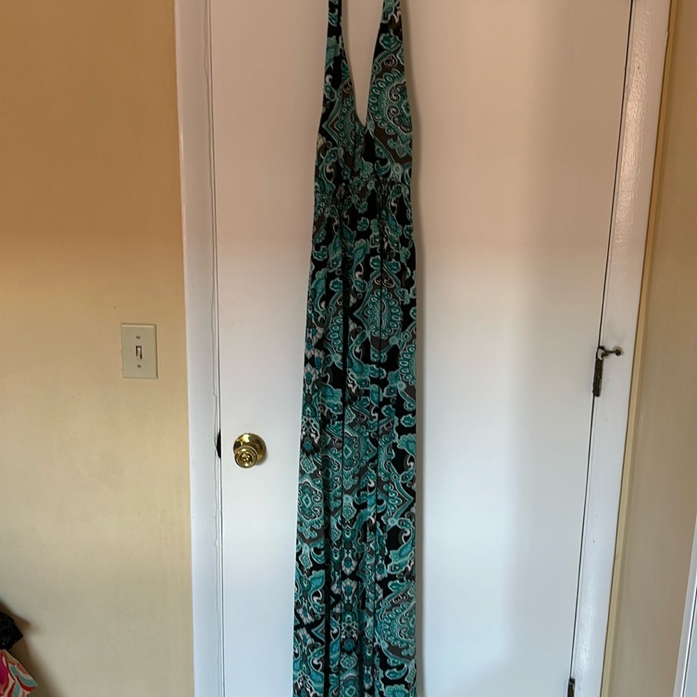 Women’s dress